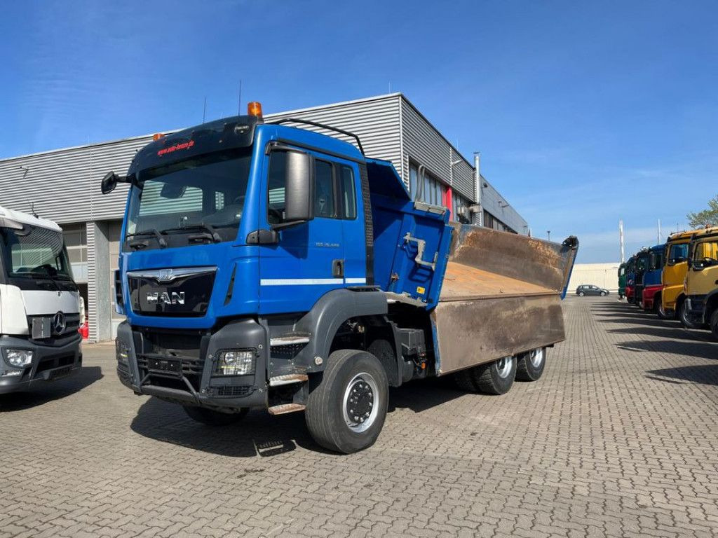 MAN TG-S 26.440 6x6 3-Achs Allradkipper Bordmatik Sc - Kipper: das Bild 1 MAN TG-S 26.440 6x6 3-Achs Allradkipper Bordmatik Sc - Kipper: das Bild 1