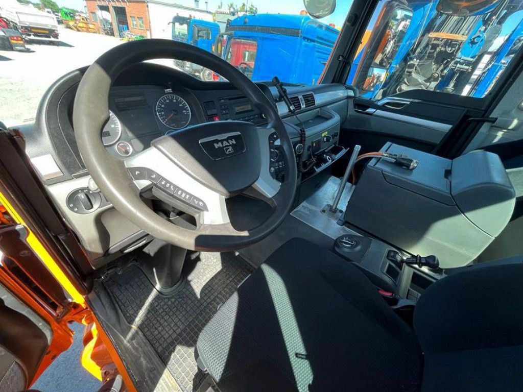 MAN TG-S 33.440 AK 6x6 3-Achs Allradkipper - Kipper: das Bild 5 MAN TG-S 33.440 AK 6x6 3-Achs Allradkipper - Kipper: das Bild 5