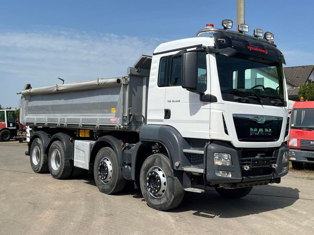 MAN TG-S 35.440 8x4 BB 4-Achs Kipper MeillerBordmati - Kipper: das Bild 2 MAN TG-S 35.440 8x4 BB 4-Achs Kipper MeillerBordmati - Kipper: das Bild 2