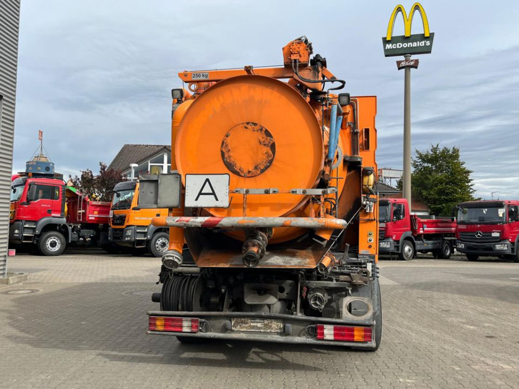 Saug-/ Spülfahrzeug MERCEDES-BENZ Actros 2546 L 6x2  Saug + Spülwagen super Zustand ADR: das Bild 10