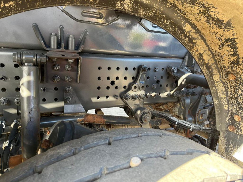 MERCEDES-BENZ Arocs 4145 8x8 4 Achs Muldenkipper Meiller - Kipper: das Bild 5 MERCEDES-BENZ Arocs 4145 8x8 4 Achs Muldenkipper Meiller - Kipper: das Bild 5