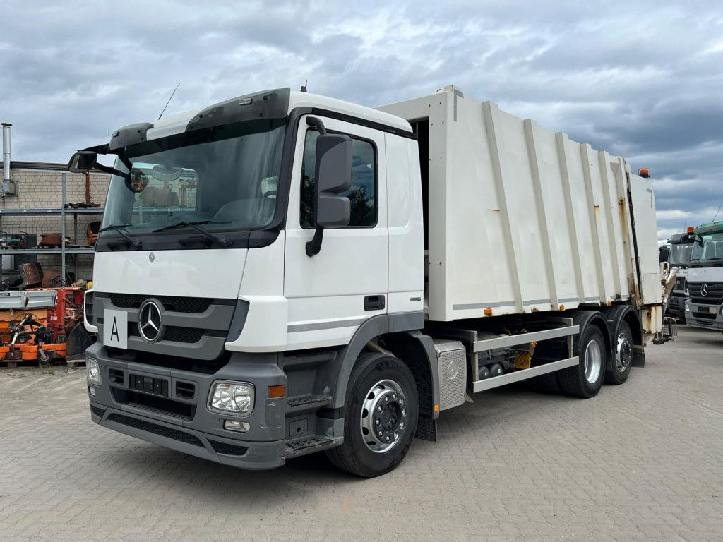 Mercedes-Benz Actros 2532 L 6x2 Müllwagen Faun Powerpress 25m³ - Müllwagen: das Bild 1 Mercedes-Benz Actros 2532 L 6x2 Müllwagen Faun Powerpress 25m³ - Müllwagen: das Bild 1