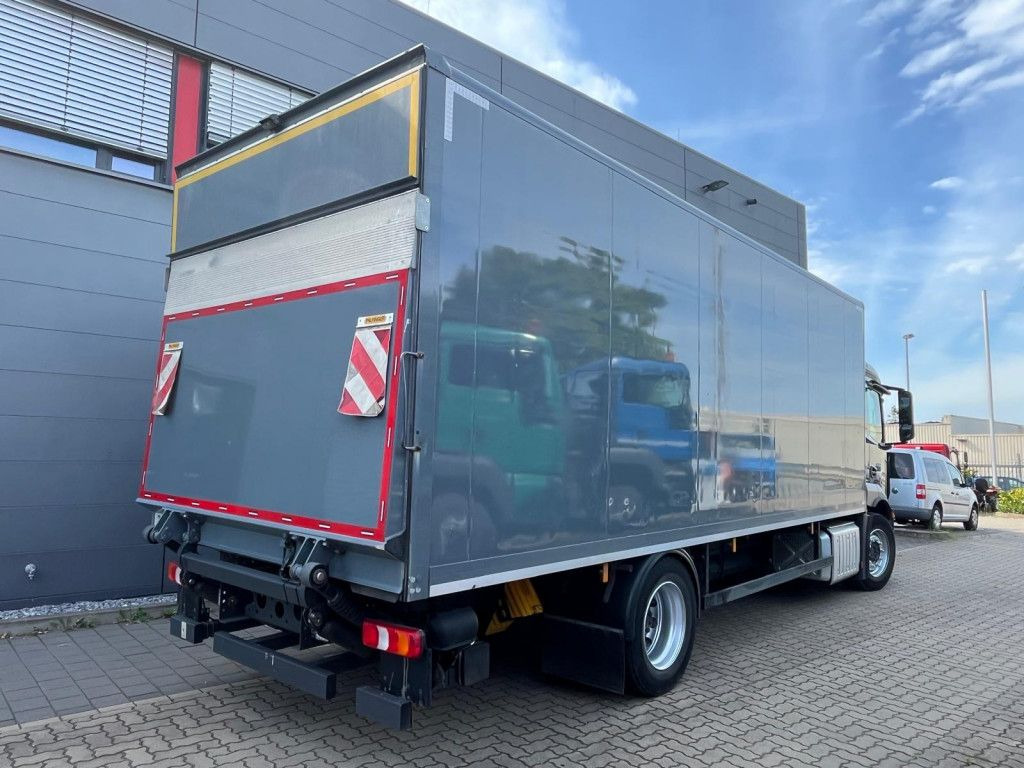 Koffer LKW Mercedes-Benz Antos 1830 L nR 4x2 Standardkoffer LBW LBW 2to+F Mercedes-Benz Antos 1830 L nR 4x2 Standardkoffer LBW LBW 2to+F: das Bild 6