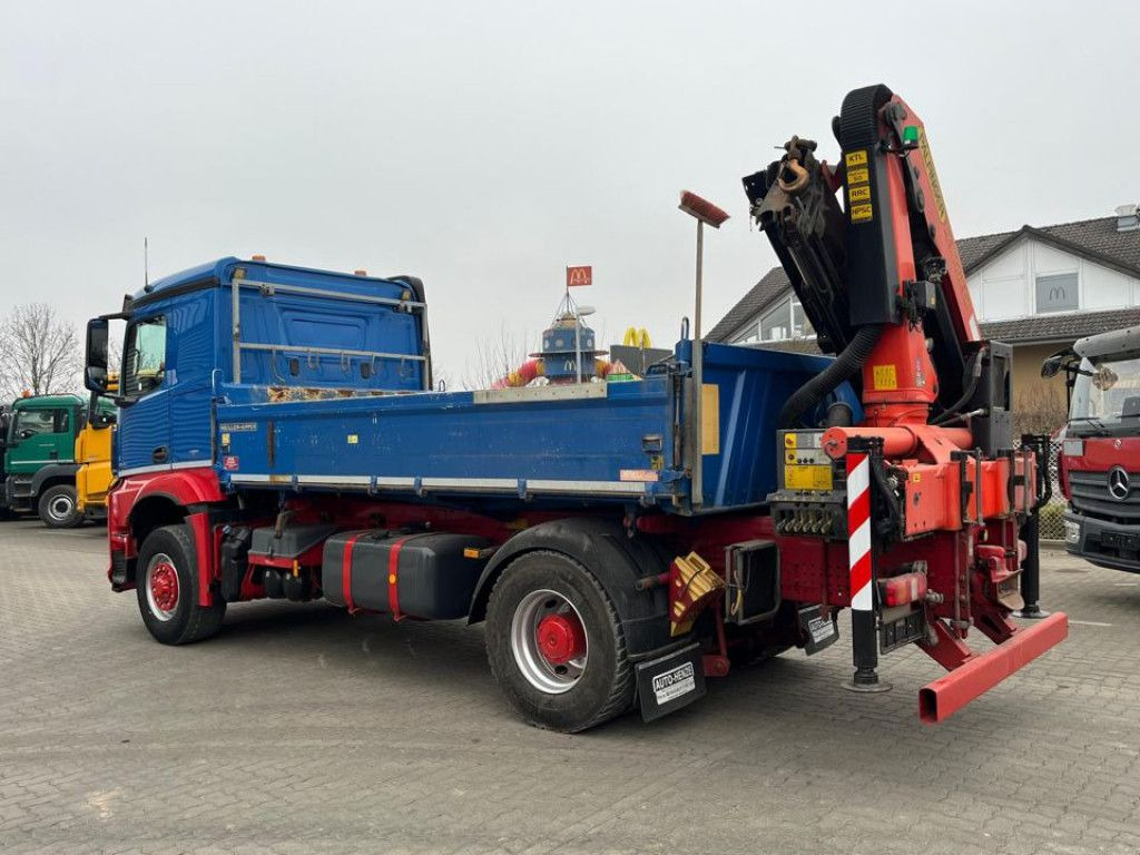 Mercedes-Benz Arocs 1845 4x4 HAD 2-Achs Allradkipper Kran Funk Mercedes-Benz Arocs 1845 4x4 HAD 2-Achs Allradkipper Heckkran - Kipper, Autokran: das Bild 4 Mercedes-Benz Arocs 1845 4x4 HAD 2-Achs Allradkipper Kran Funk Mercedes-Benz Arocs 1845 4x4 HAD 2-Achs Allradkipper Heckkran - Kipper, Autokran: das Bild 4