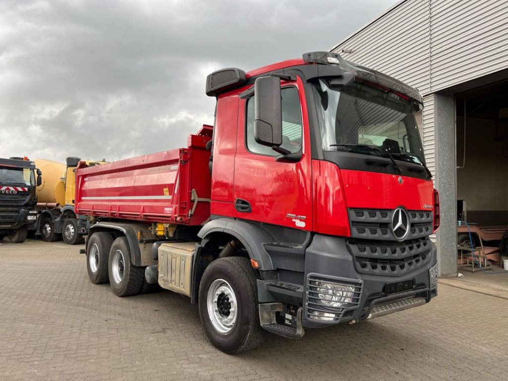 Mercedes-Benz Arocs 2648 6x4 3-Achs Kipper Bordmatik - Kipper: das Bild 2 Mercedes-Benz Arocs 2648 6x4 3-Achs Kipper Bordmatik - Kipper: das Bild 2