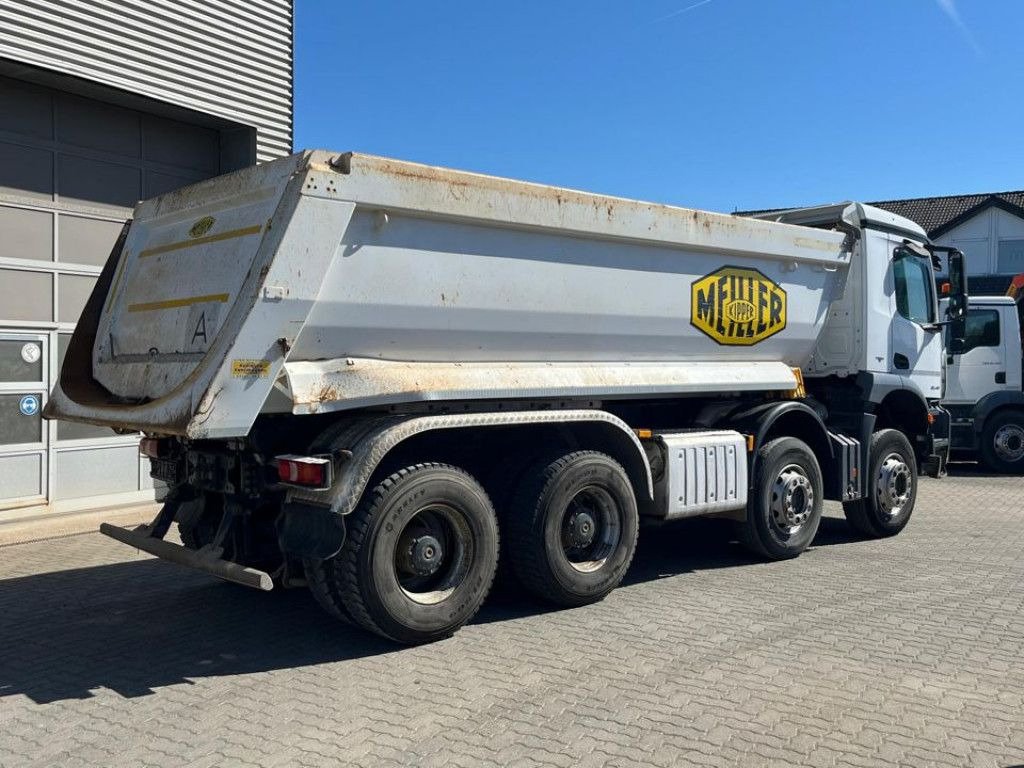 Mercedes-Benz Arocs 3240 B 8x4 4 Achs Muldenkipper Meiller - Kipper: das Bild 4 Mercedes-Benz Arocs 3240 B 8x4 4 Achs Muldenkipper Meiller - Kipper: das Bild 4