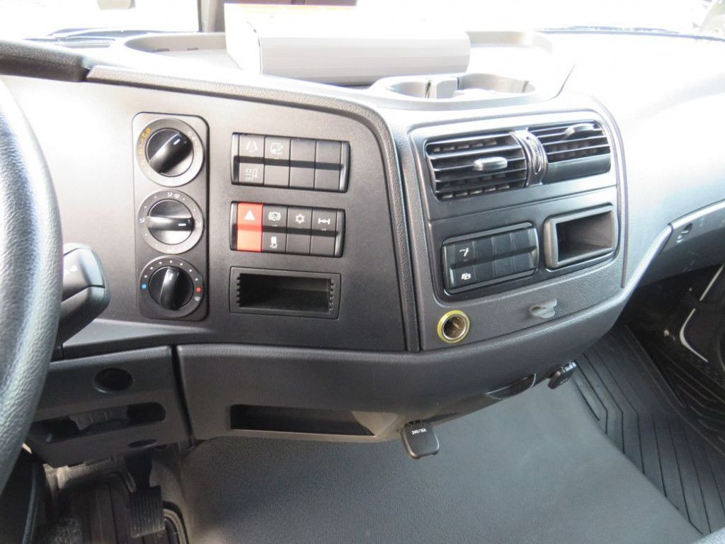 Planen Transporter Mercedes-Benz Atego 818 L Pritsche LBW LBW 1 to AHK+Luftans: das Bild 9