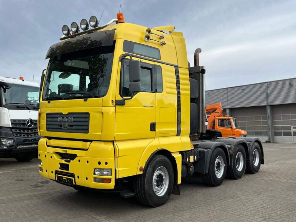 MAN TG-A 41.660 8x4 4 BBS SZM Schwerlast 250 to WSK - Sattelzugmaschine: das Bild 1 MAN TG-A 41.660 8x4 4 BBS SZM Schwerlast 250 to WSK - Sattelzugmaschine: das Bild 1