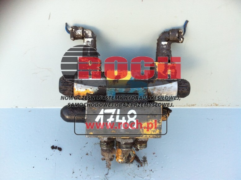 BOSCH 0813100148 - 1 SEKCYJNY + 0810091353 081WV06P1 N1002CS024/00D0 + CEWKI - Hydraulik ventil für Kettenbagger: das Bild 1 BOSCH 0813100148 - 1 SEKCYJNY + 0810091353 081WV06P1 N1002CS024/00D0 + CEWKI - Hydraulik ventil für Kettenbagger: das Bild 1