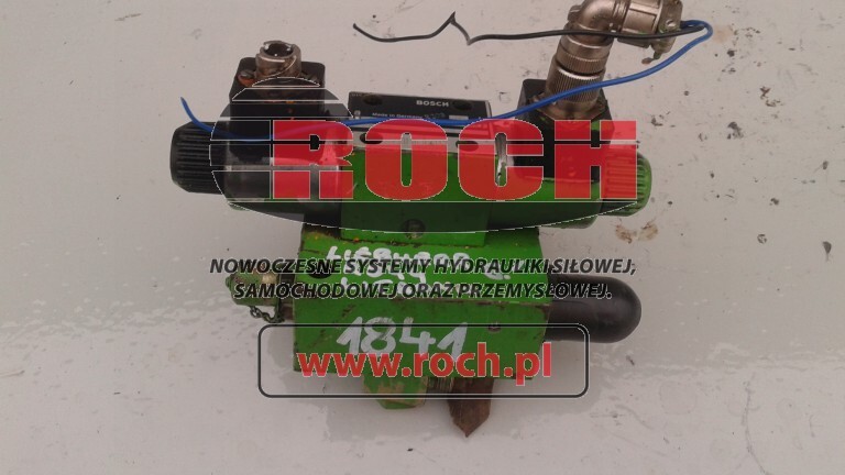 BOSCH 0913100148 - 1 SEKCYJNY + 081WV06P1N1002CS024/00D0 0810091353 Pmax 315 BAR + CEWKI 18370012.7 24V= 1,4A - Hydraulik ventil für Kettenbagger: das Bild 1 BOSCH 0913100148 - 1 SEKCYJNY + 081WV06P1N1002CS024/00D0 0810091353 Pmax 315 BAR + CEWKI 18370012.7 24V= 1,4A - Hydraulik ventil für Kettenbagger: das Bild 1