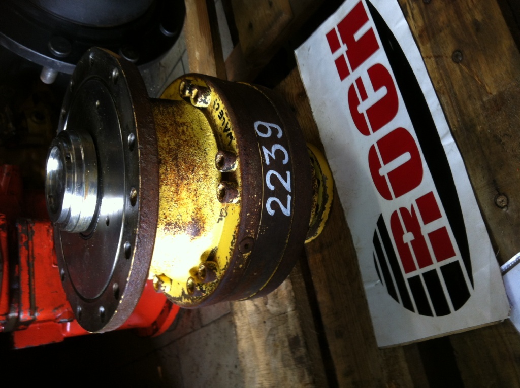 POCLAIN 5607392 - Hydraulikmotor für Baumaschine: das Bild 1 POCLAIN 5607392 - Hydraulikmotor für Baumaschine: das Bild 1