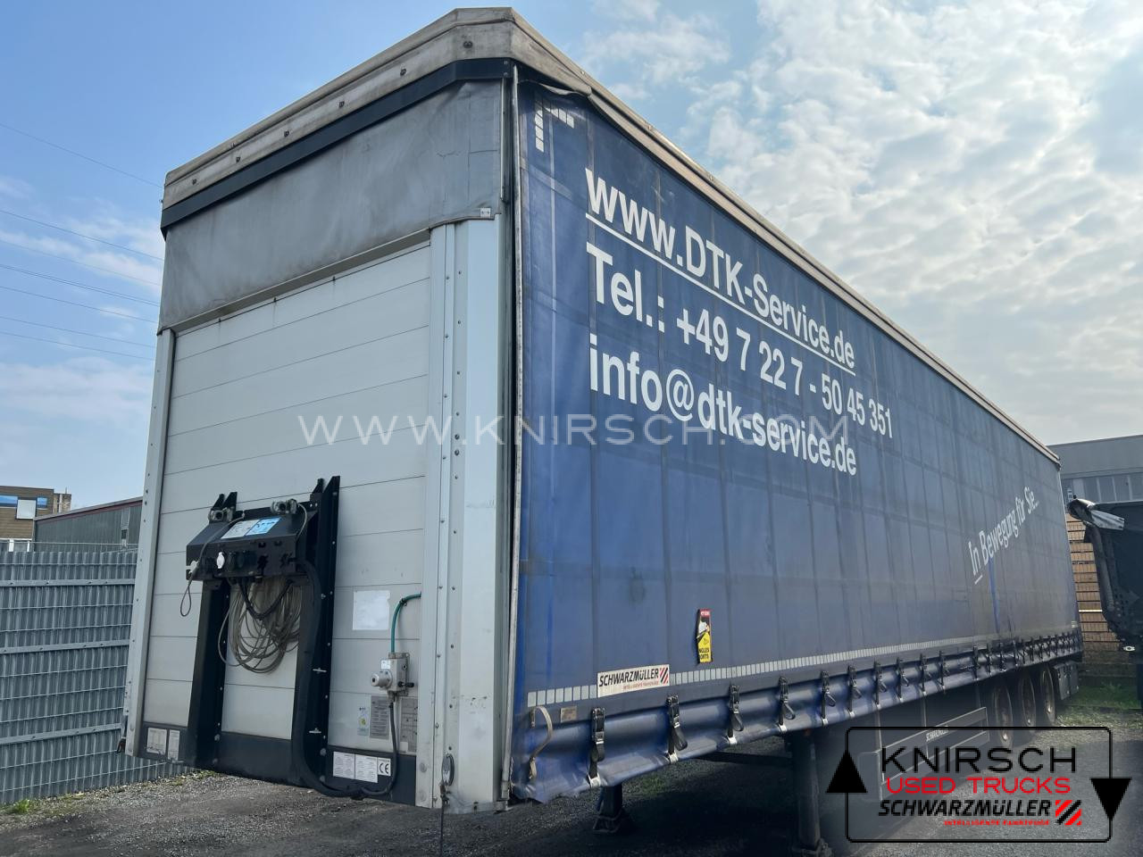 SCHWARZMUELLER S1 Mega, XL, Daimler 9.5, Getränkezertifikat, SAF - Planenauflieger: das Bild 2 SCHWARZMUELLER S1 Mega, XL, Daimler 9.5, Getränkezertifikat, SAF - Planenauflieger: das Bild 2