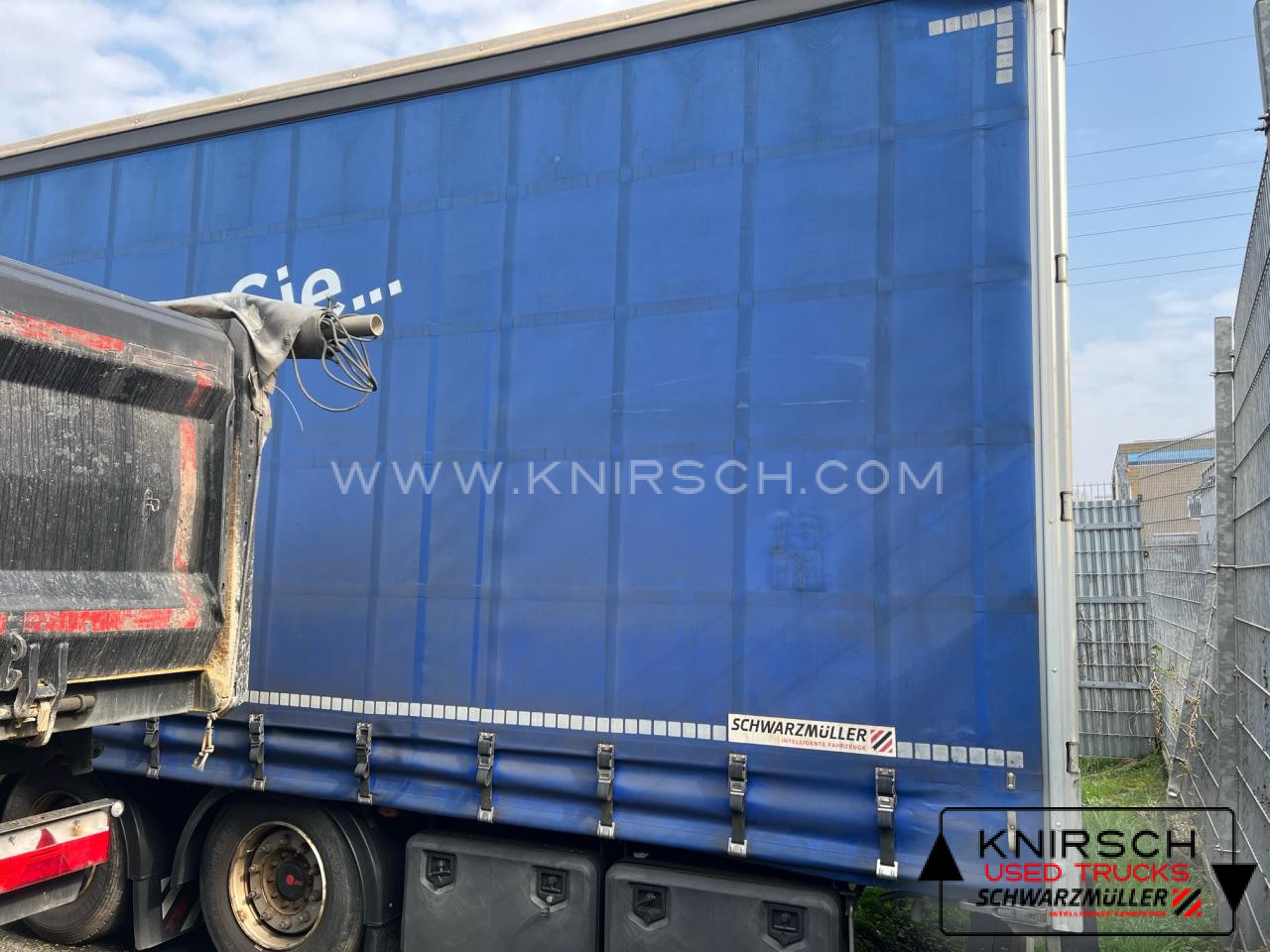 SCHWARZMUELLER S1 Mega, XL, Daimler 9.5, Getränkezertifikat, SAF - Planenauflieger: das Bild 4 SCHWARZMUELLER S1 Mega, XL, Daimler 9.5, Getränkezertifikat, SAF - Planenauflieger: das Bild 4