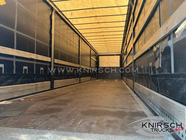 Schmitz Cargobull XL, Heckportal verbreiterbar, 1 + 3 Achselift - Planenauflieger: das Bild 5 Schmitz Cargobull XL, Heckportal verbreiterbar, 1 + 3 Achselift - Planenauflieger: das Bild 5