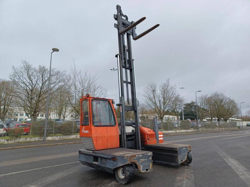 Amlift AMLAT COMBI 50/14/55 - Vierwegstapler: das Bild 2 Amlift AMLAT COMBI 50/14/55 - Vierwegstapler: das Bild 2