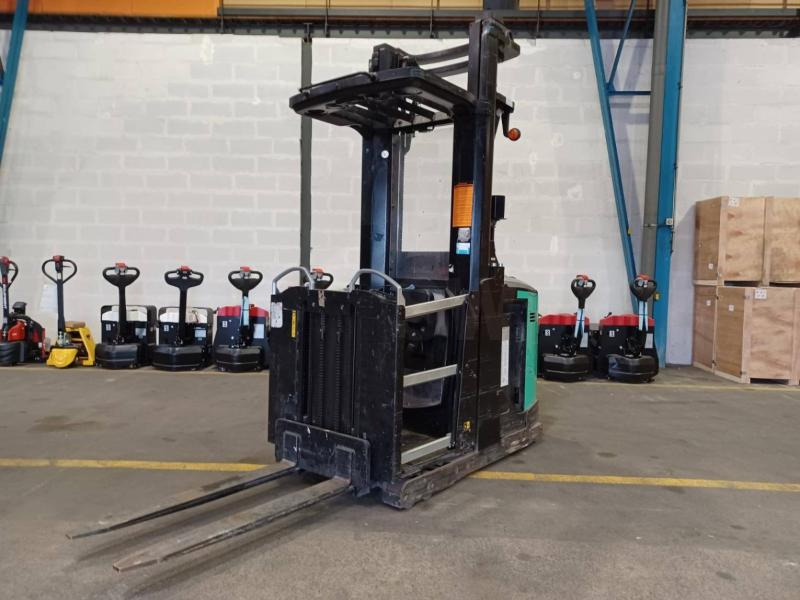 Caterpillar NOH10N - Kommissionierer: das Bild 2 Caterpillar NOH10N - Kommissionierer: das Bild 2
