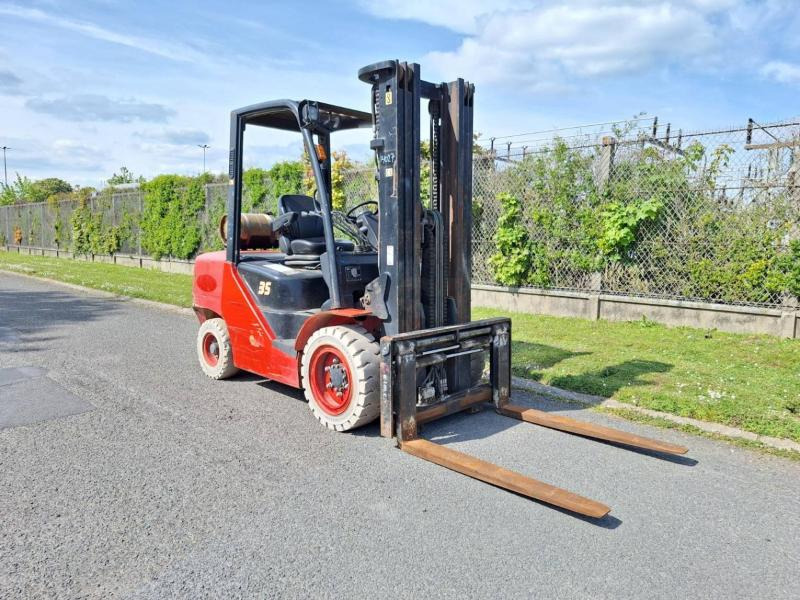 Hangcha XF35G - Treibgasstapler: das Bild 2 Hangcha XF35G - Treibgasstapler: das Bild 2
