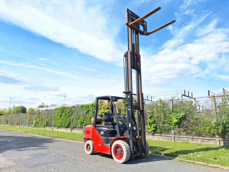 Hangcha XF35G - Treibgasstapler: das Bild 4 Hangcha XF35G - Treibgasstapler: das Bild 4