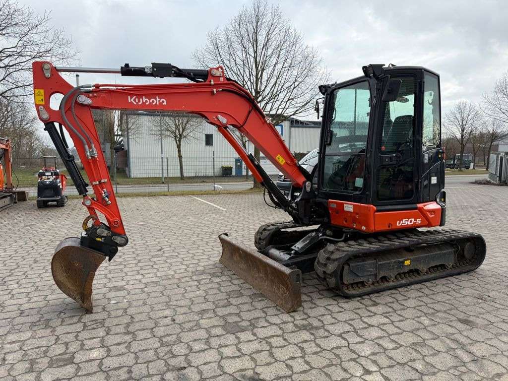 Kubota U50-5, BJ 22, 510 BH, ZH I+II, MS08, Tieflöffel - Minibagger: das Bild 1 Kubota U50-5, BJ 22, 510 BH, ZH I+II, MS08, Tieflöffel - Minibagger: das Bild 1