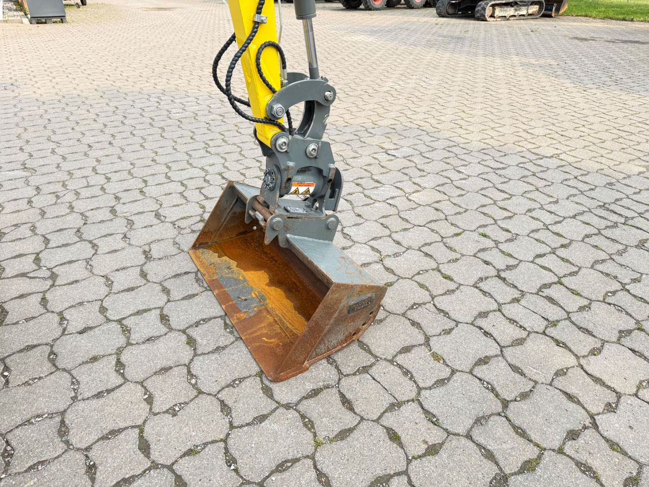Wacker ET 18, Bj 23, 325 BH, Tilt MS01, GL, TOP - Minibagger: das Bild 5 Wacker ET 18, Bj 23, 325 BH, Tilt MS01, GL, TOP - Minibagger: das Bild 5