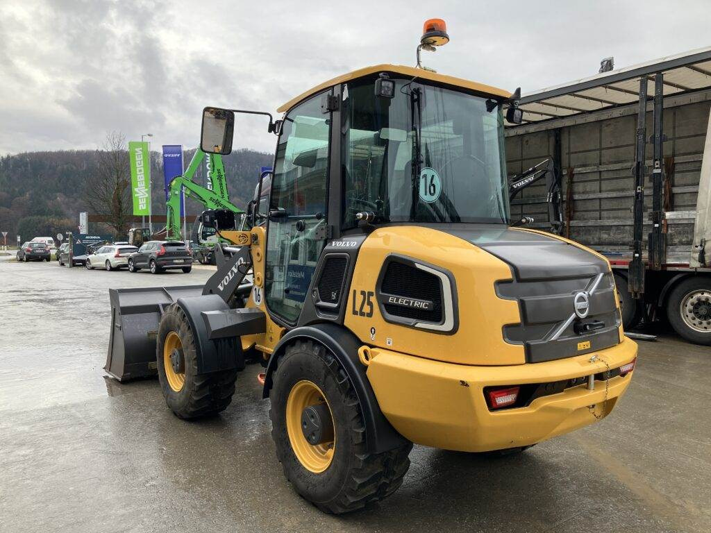 Volvo L25H Electric - Kompaktlader: das Bild 3 Volvo L25H Electric - Kompaktlader: das Bild 3