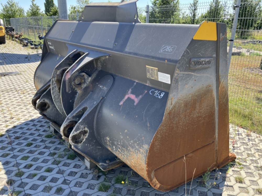 Volvo Schaufel mit Zähnen - Festanbau - Schaufel: das Bild 2 Volvo Schaufel mit Zähnen - Festanbau - Schaufel: das Bild 2