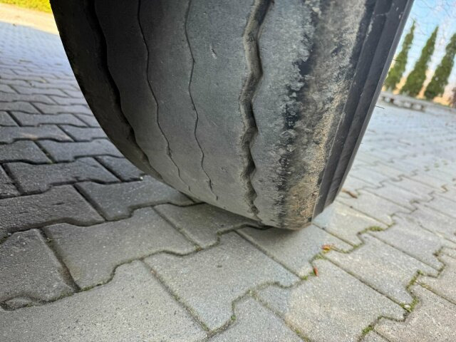 Carnehl CHKS/HH THERMO Kippauflieger 3 Achse - Kipper Auflieger: das Bild 4 Carnehl CHKS/HH THERMO Kippauflieger 3 Achse - Kipper Auflieger: das Bild 4