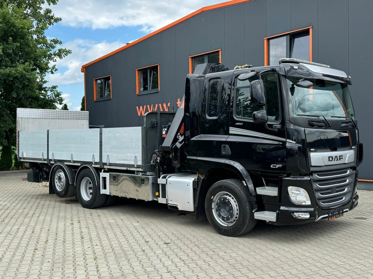DAF CF 450 FAN 6x2 Pritsche mit Kran HIAB 188 E-6 - Autokran: das Bild 4 DAF CF 450 FAN 6x2 Pritsche mit Kran HIAB 188 E-6 - Autokran: das Bild 4