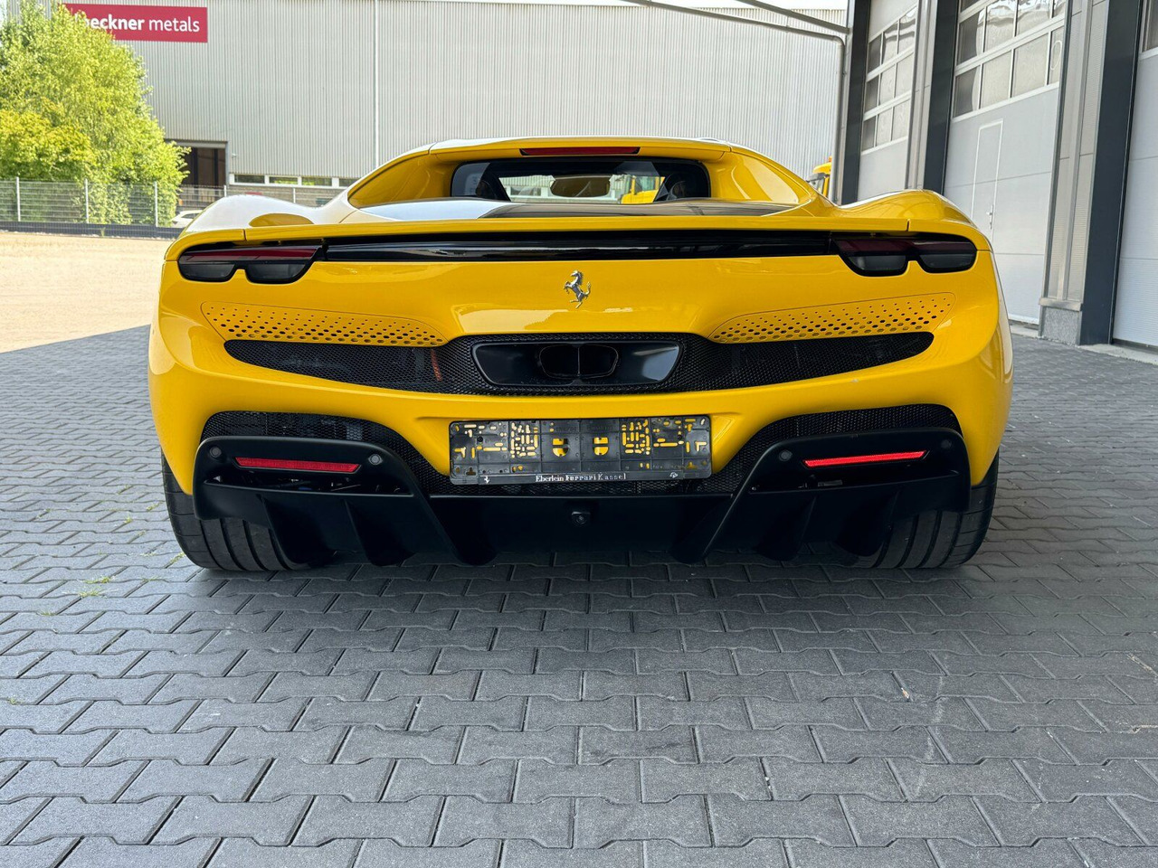 Ferrari 296 GTB Coupe - PKW: das Bild 3 Ferrari 296 GTB Coupe - PKW: das Bild 3