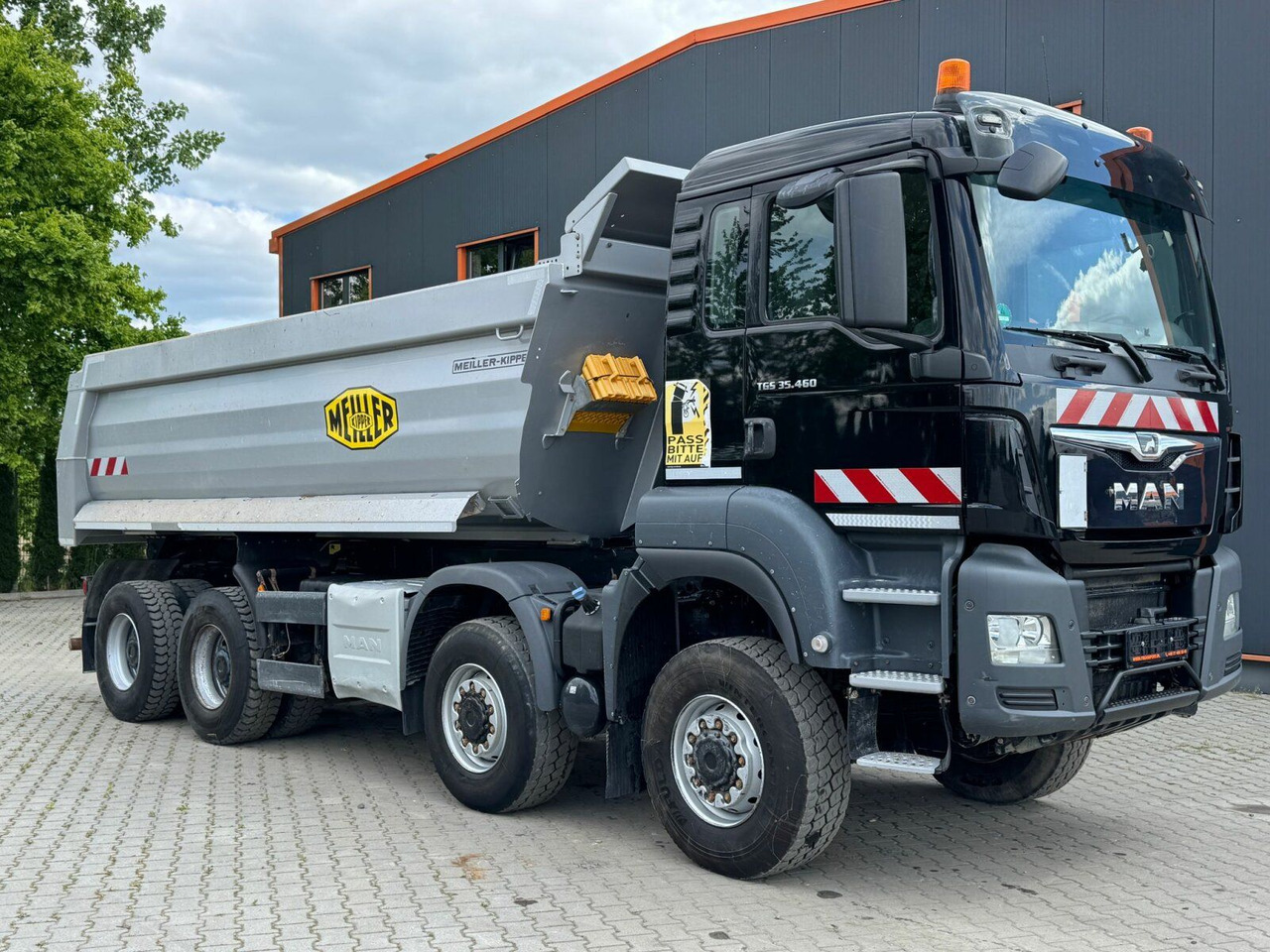 MAN TGS 35.460 8x6 BB Muldenkipper Meiller MAN TGS 35.460 8x6 BB Muldenkipper Meiller - Kipper: das Bild 1 MAN TGS 35.460 8x6 BB Muldenkipper Meiller MAN TGS 35.460 8x6 BB Muldenkipper Meiller - Kipper: das Bild 1