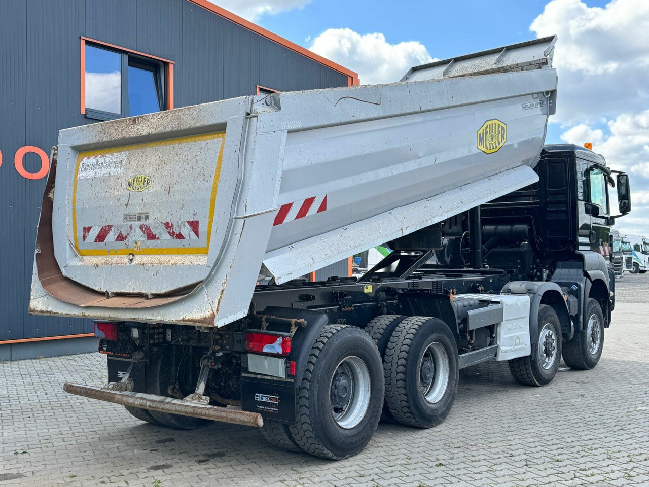 MAN TGS 35.460 8x6 BB Muldenkipper Meiller MAN TGS 35.460 8x6 BB Muldenkipper Meiller - Kipper: das Bild 5 MAN TGS 35.460 8x6 BB Muldenkipper Meiller MAN TGS 35.460 8x6 BB Muldenkipper Meiller - Kipper: das Bild 5