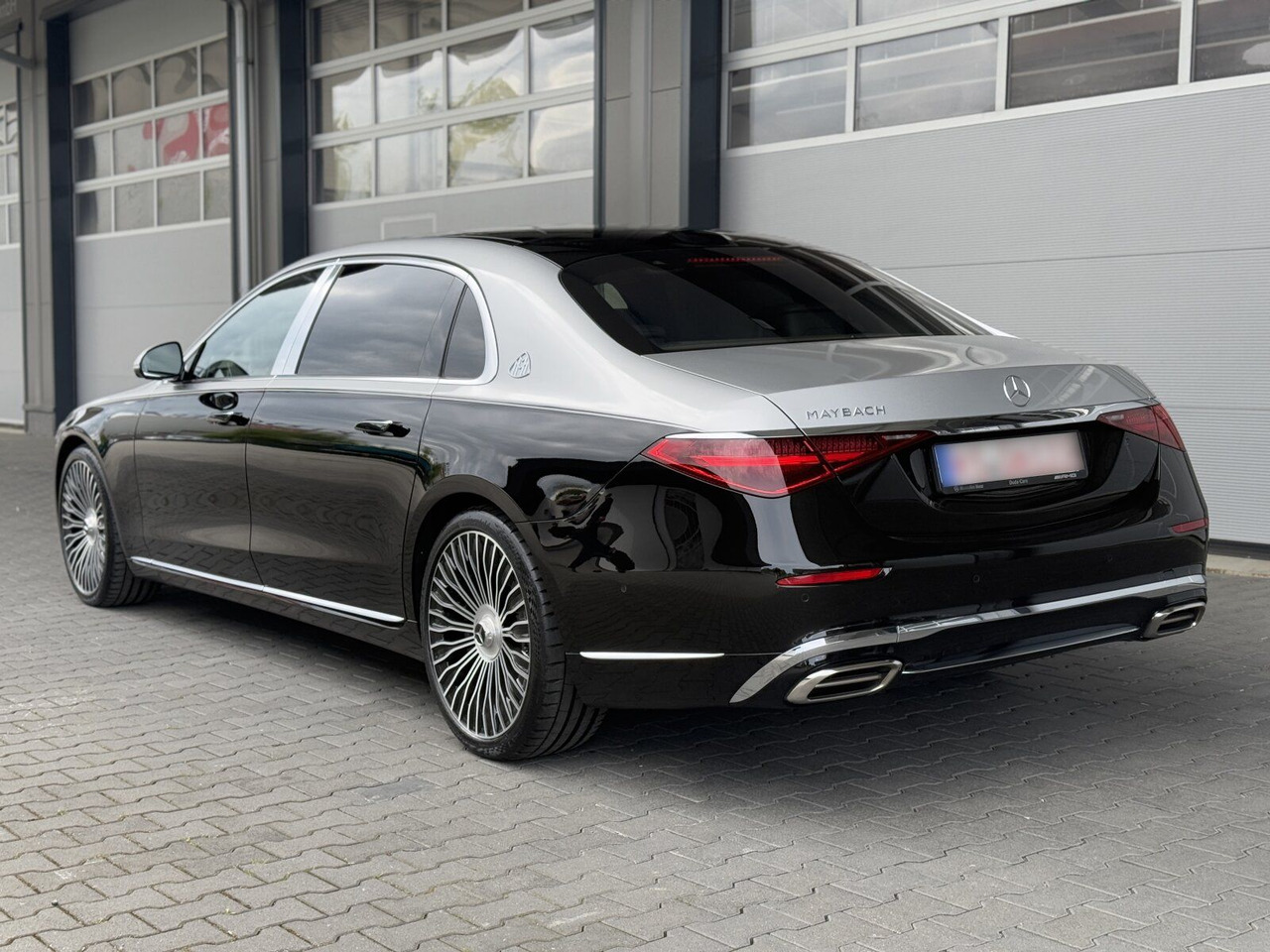 Maybach Mercedes Benz S680 Maybach V12 High-End -Paket - PKW: das Bild 5 Maybach Mercedes Benz S680 Maybach V12 High-End -Paket - PKW: das Bild 5
