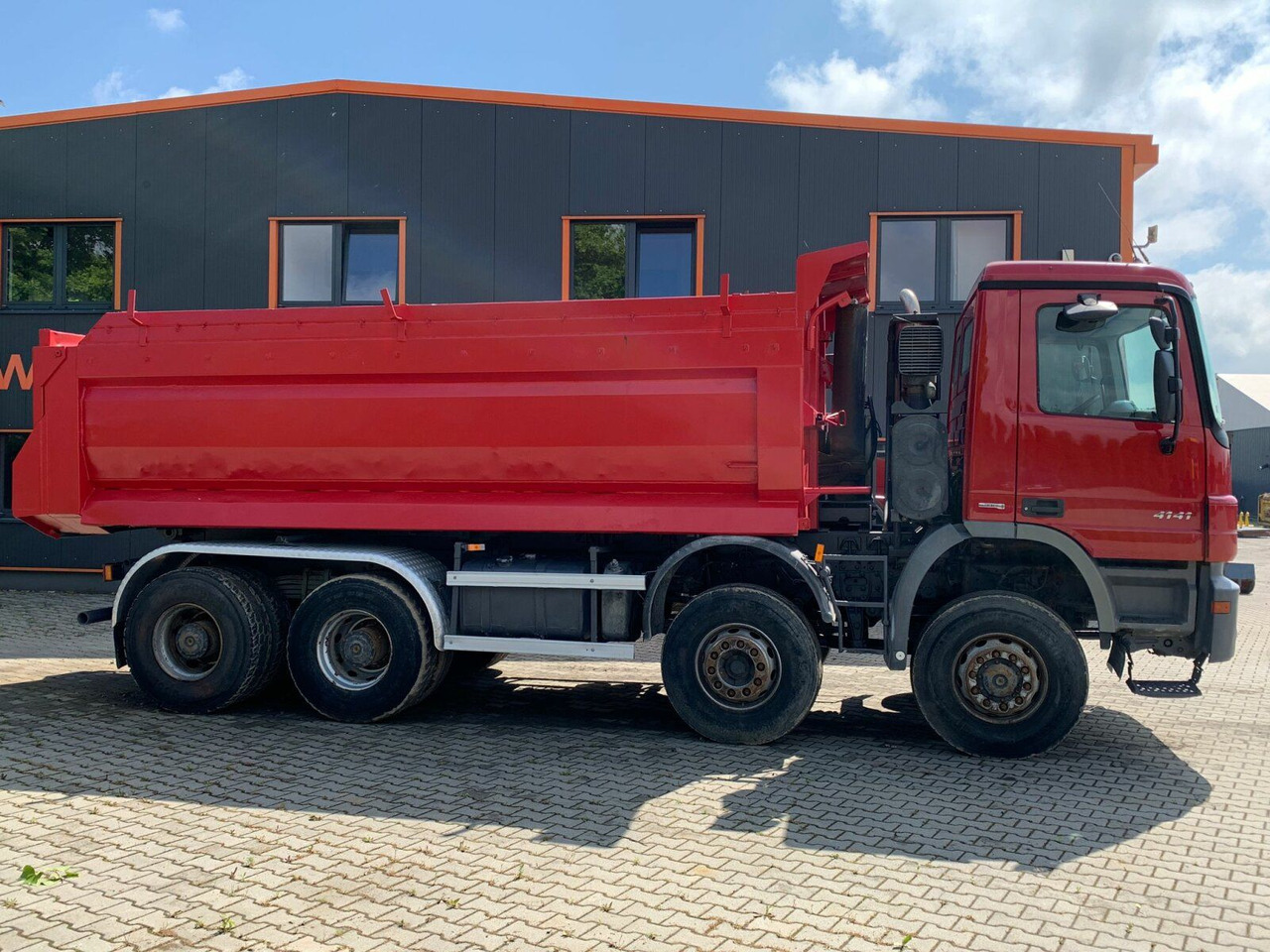 Mercedes-Benz ACTROS 4141 EURO4 8x8 Muldenkipper - Kipper: das Bild 4 Mercedes-Benz ACTROS 4141 EURO4 8x8 Muldenkipper - Kipper: das Bild 4