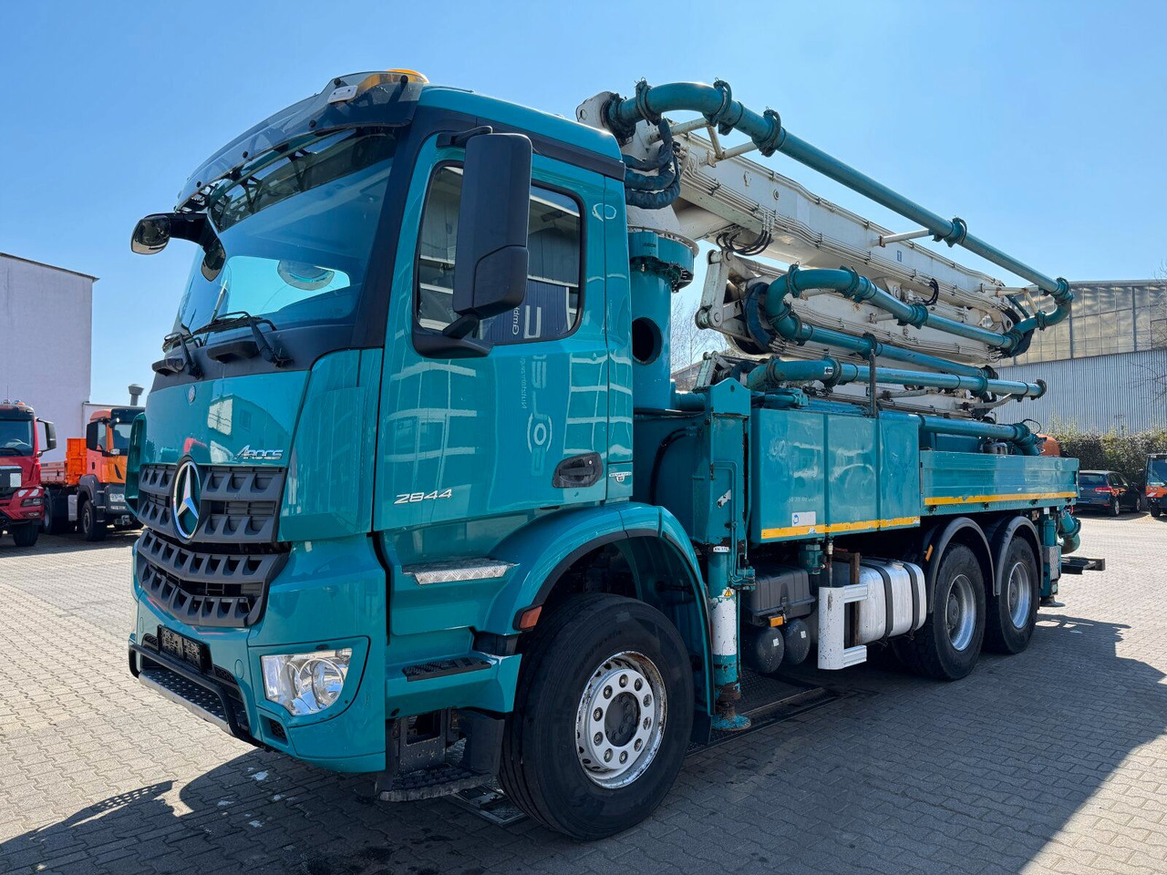 Mercedes-Benz AROCS 2844 6x4 Euro 6 Betonpumpe SERMAC 5Z33 - Betonpumpe: das Bild 2 Mercedes-Benz AROCS 2844 6x4 Euro 6 Betonpumpe SERMAC 5Z33 - Betonpumpe: das Bild 2