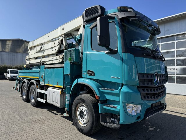 Mercedes-Benz AROCS 2844 6x4 Euro 6 Betonpumpe SERMAC 5Z33 - Betonpumpe: das Bild 1 Mercedes-Benz AROCS 2844 6x4 Euro 6 Betonpumpe SERMAC 5Z33 - Betonpumpe: das Bild 1