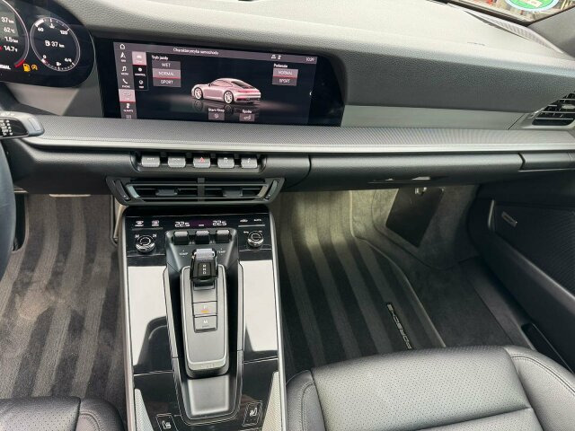 Porsche 992 / 911 CARRERA S 3.0 - Coupé: das Bild 5 Porsche 992 / 911 CARRERA S 3.0 - Coupé: das Bild 5