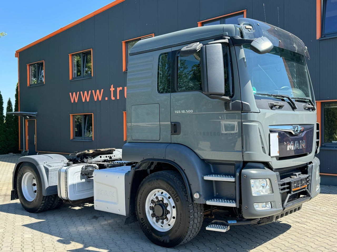MAN TGS 18.500 4x4H BLS Euro 6 SZM Kipphyd. Retarder - Sattelzugmaschine: das Bild 1 MAN TGS 18.500 4x4H BLS Euro 6 SZM Kipphyd. Retarder - Sattelzugmaschine: das Bild 1
