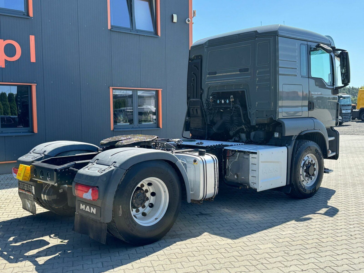 MAN TGS 18.500 4x4H BLS Euro 6 SZM Kipphyd. Retarder - Sattelzugmaschine: das Bild 5 MAN TGS 18.500 4x4H BLS Euro 6 SZM Kipphyd. Retarder - Sattelzugmaschine: das Bild 5