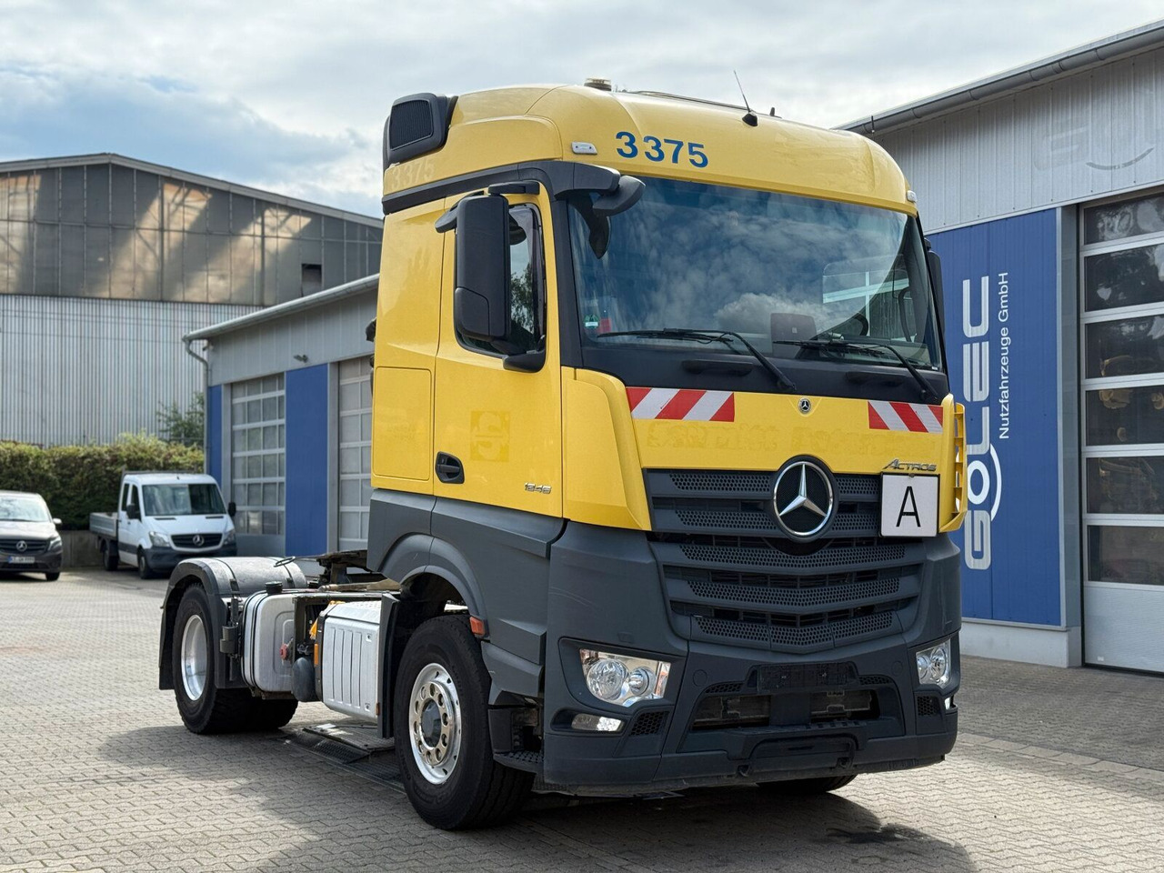 Mercedes-Benz ACTROS 1846 4x4 HAD Eur 6 Kipphydraulik Retarder - Sattelzugmaschine: das Bild 1 Mercedes-Benz ACTROS 1846 4x4 HAD Eur 6 Kipphydraulik Retarder - Sattelzugmaschine: das Bild 1