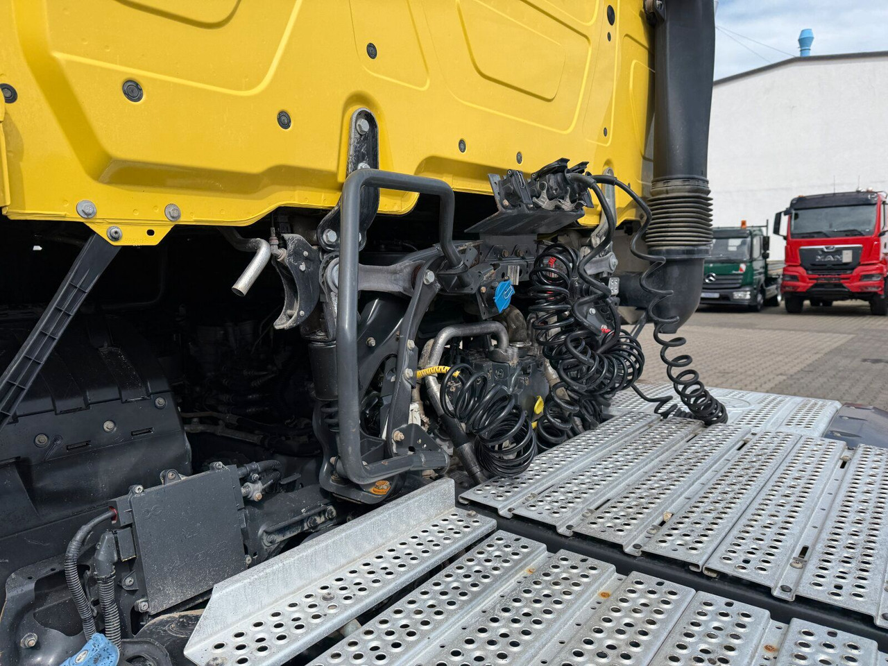 Sattelzugmaschine Mercedes-Benz ACTROS 1846 4x4 HAD Eur 6 Kipphydraulik Retarder: das Bild 7