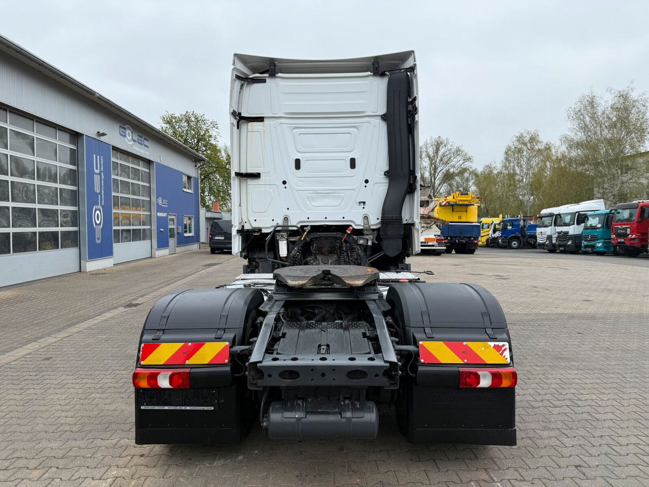 Mercedes-Benz Actros 1845 SZM 4x2 Retarder Kipphydraulik - Sattelzugmaschine: das Bild 4 Mercedes-Benz Actros 1845 SZM 4x2 Retarder Kipphydraulik - Sattelzugmaschine: das Bild 4