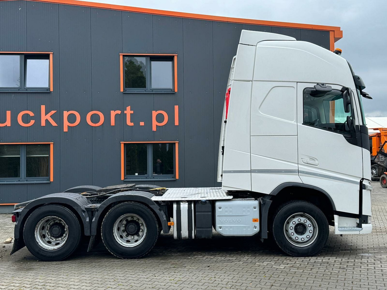 Volvo FH 540 6x4 EURO6 SZM - Sattelzugmaschine: das Bild 3 Volvo FH 540 6x4 EURO6 SZM - Sattelzugmaschine: das Bild 3