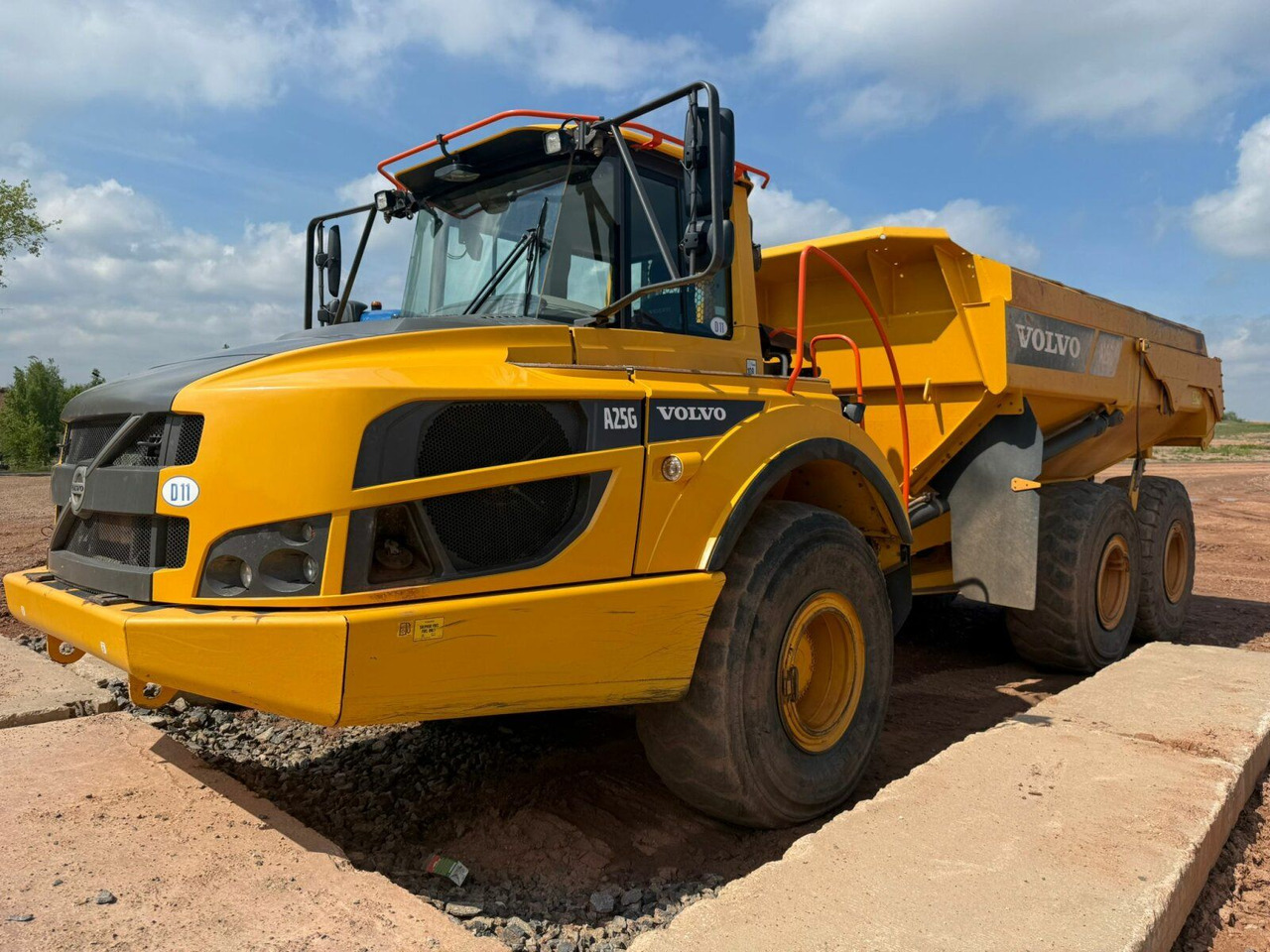Volvo A25G Dumper 22,7 Ton TOP gepflegt - Kipper: das Bild 4 Volvo A25G Dumper 22,7 Ton TOP gepflegt - Kipper: das Bild 4