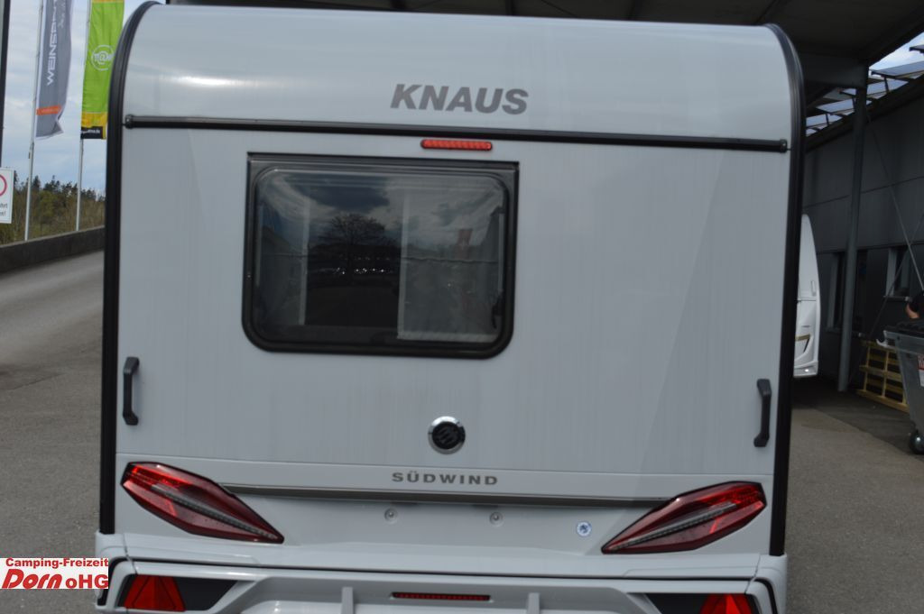 Knaus Südwind 500 UF 60 YEARS Alde Warmwasserheizung - Wohnwagen: das Bild 3 Knaus Südwind 500 UF 60 YEARS Alde Warmwasserheizung - Wohnwagen: das Bild 3
