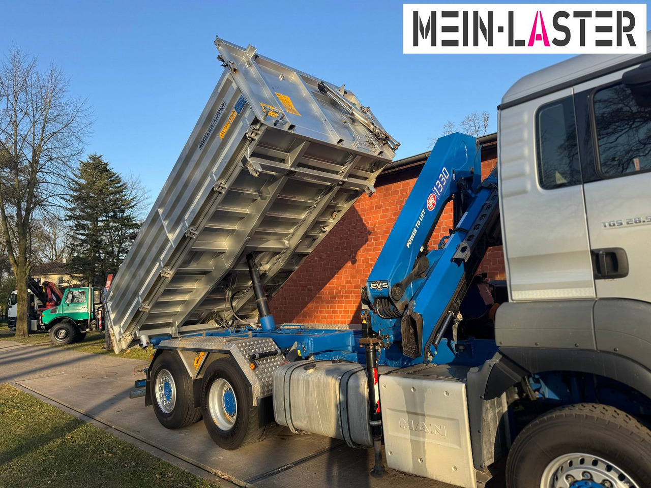 MAN Aufbau Meiller Bordmatik + HMF 1330 K4 15m Funk - Kipper, Autokran: das Bild 2 MAN Aufbau Meiller Bordmatik + HMF 1330 K4 15m Funk - Kipper, Autokran: das Bild 2