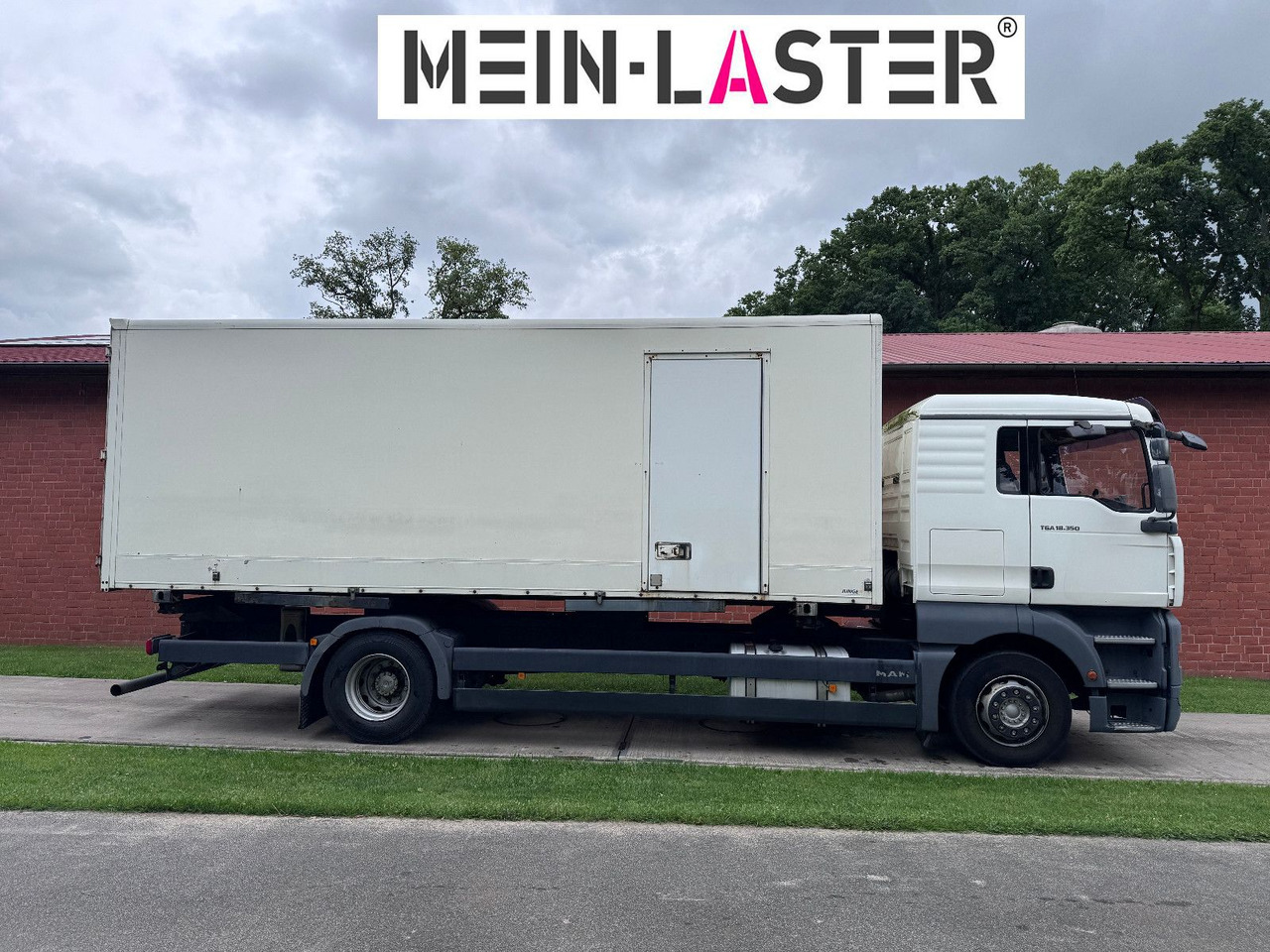 MAN TGA 18.350 BDF 5 Sitzer Klima nur 209.380 km - Koffer LKW: das Bild 3 MAN TGA 18.350 BDF 5 Sitzer Klima nur 209.380 km - Koffer LKW: das Bild 3