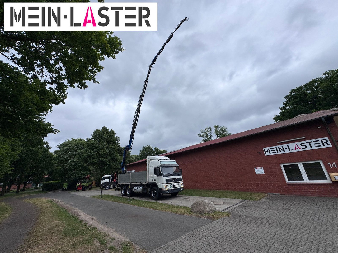 Volvo FM12 380 PK 27000D 24,5m 5+6 Deutscher LKW - Autokran: das Bild 2 Volvo FM12 380 PK 27000D 24,5m 5+6 Deutscher LKW - Autokran: das Bild 2