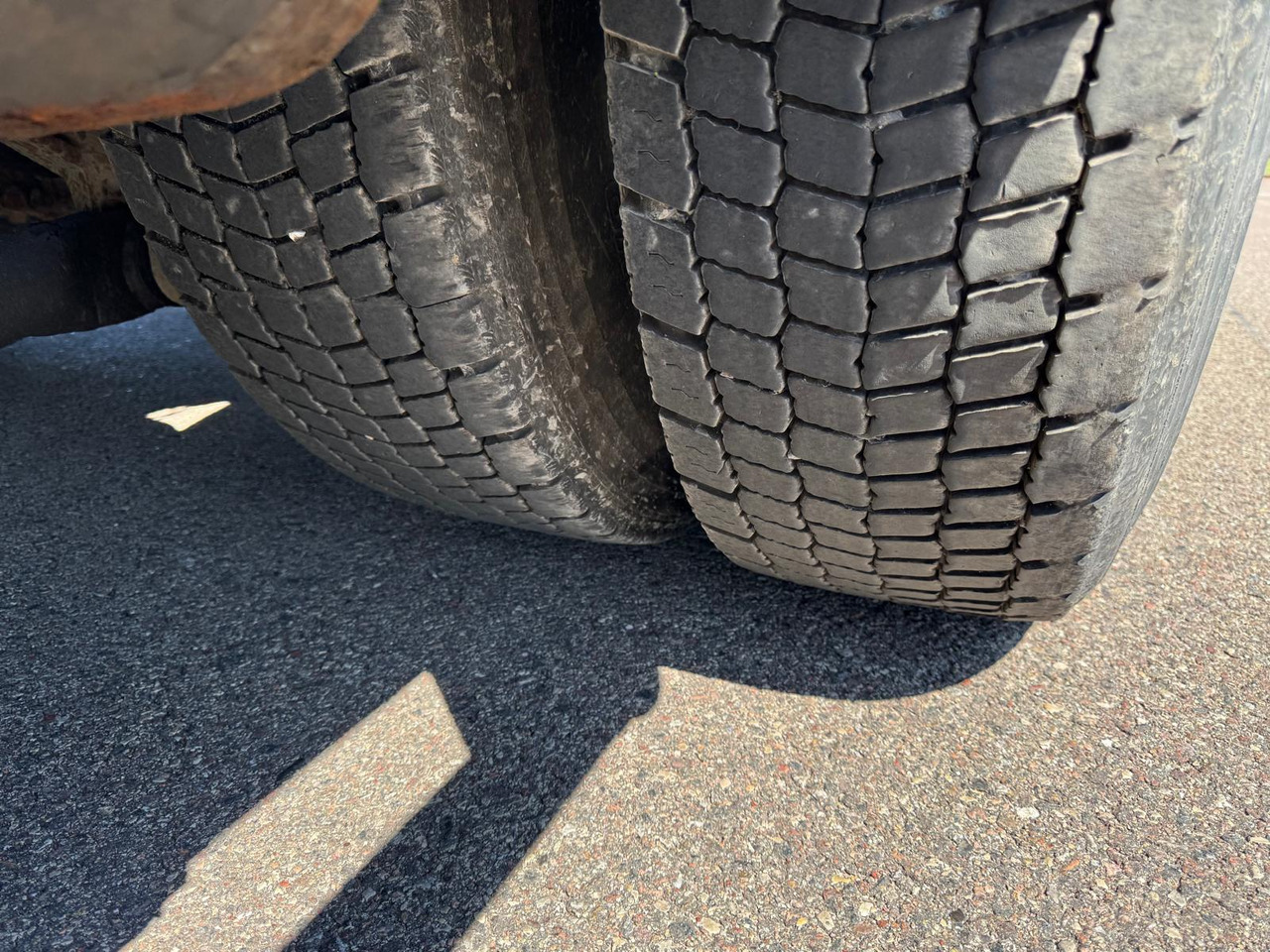 Abrollkipper, Autokran IVECO STRALIS 560: das Bild 25