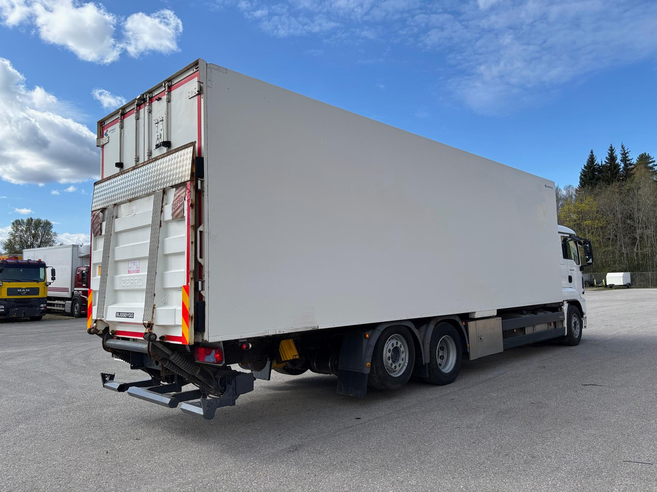 MAN TGS 26.360 - Koffer LKW: das Bild 2 MAN TGS 26.360 - Koffer LKW: das Bild 2