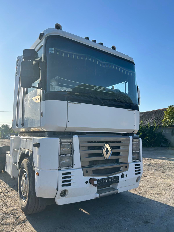 RENAULT Magnum 390 - Sattelzugmaschine: das Bild 1 RENAULT Magnum 390 - Sattelzugmaschine: das Bild 1